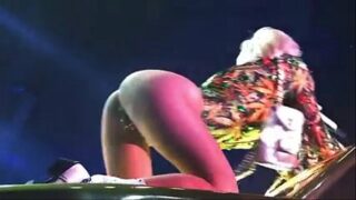Miley Cyrus Wrecking Ball Porno